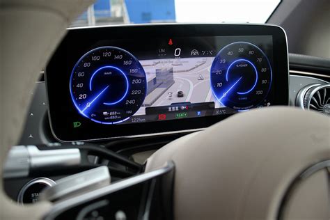 5 Best Safety Features to Have in a Car