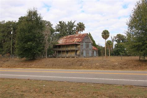 True Florida Cracker!! | Old florida, Cracker house, Abandoned houses