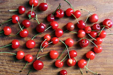 How to Buy and Store Fresh Cherries, According to an Expert | The Kitchn