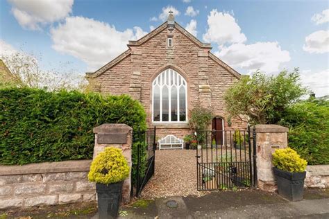 Living on a prayer - former North East churches, vicarages and ...