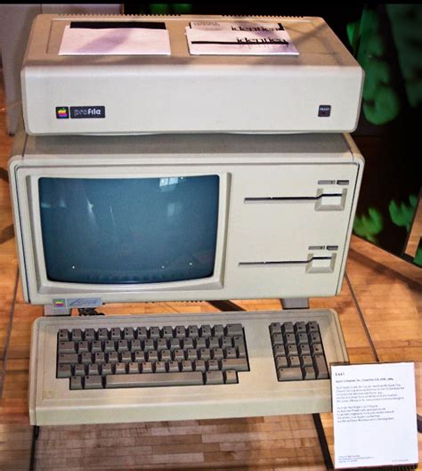 Apple Introduces the Lisa, One of the First Personal Computers with a Graphical User Interface ...