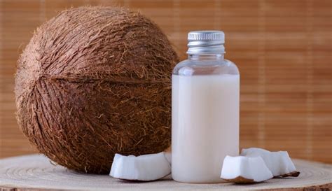 Coconut Oil Face Wash Recipe - The Coconut Mama