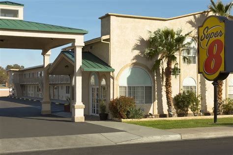 Super 8 by Wyndham Ridgecrest | Ridgecrest, CA Hotels