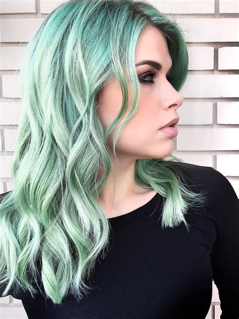 Mint Green Hair: The Ultimate Guide For 2023 | Short Hairstyles For Fat ...