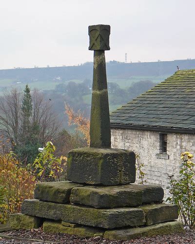 Stainland Cross | Grade II listed. Medieval. 3 steps formed … | Flickr