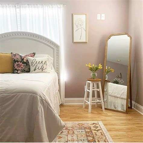 Floor Mirror Ideas for a Bedroom Corner - Soul & Lane