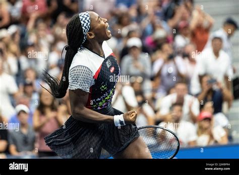 New York, NY - September 4, 2022: Coco Gauff celebrates victory in 4th ...