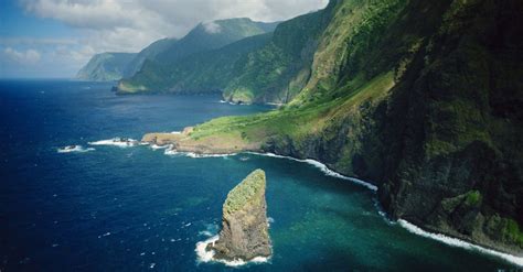 17 Reasons To Drop Everything And Go To Molokai | HuffPost Life