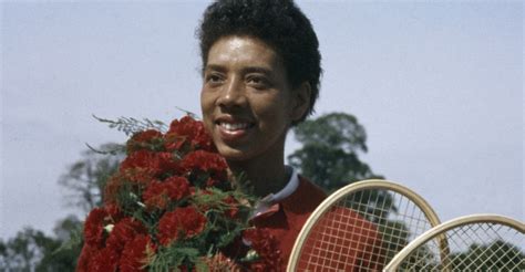 Black Women Athletes Pictures - Black Women in Sports - HISTORY.com