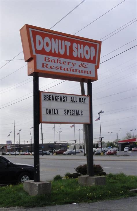 Indianapolis Restaurant Scene: Donut Shop