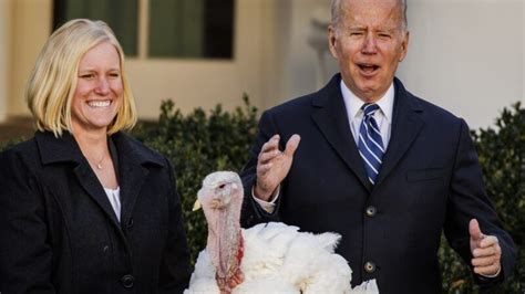 Thousands Beg President Joe Biden for Mercy as He Pardons Turkeys