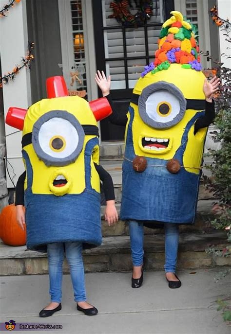 Gru and Minions Family Costume | Original DIY Costumes - Photo 2/6