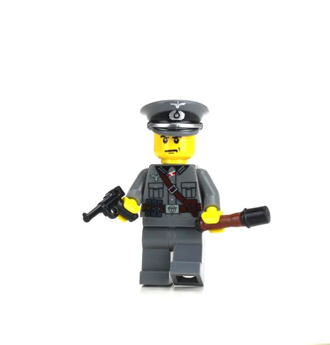 Custom Wehrmacht Officer WW2 German Soldier Made With LEGO® Minifigure