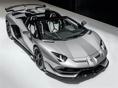 Lamborghini Aventador SVJ Roadster