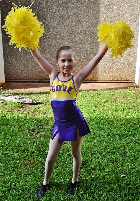 Bloom's Endless Summer: Cheerleader Dance Costumes