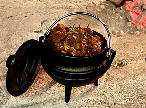 Reinventing the art of the potjie for the age of the air fryer