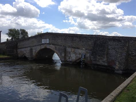 Potter Heigham Old Bridge in Norfolk. A low bridge on the Norfolk ...