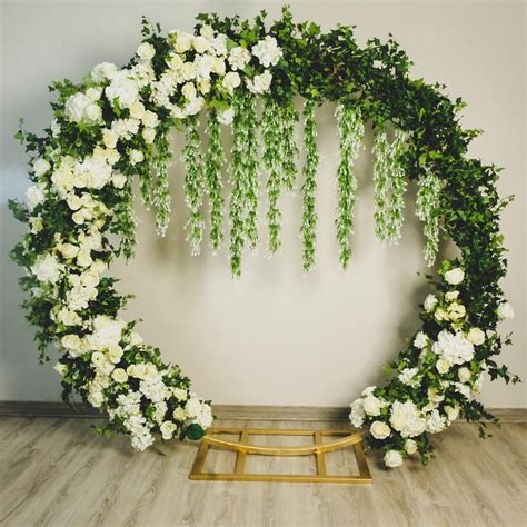 Make your ceremonies exquisitely decorated with our dreamy Ring of Roses! | 2.2m diamete ...