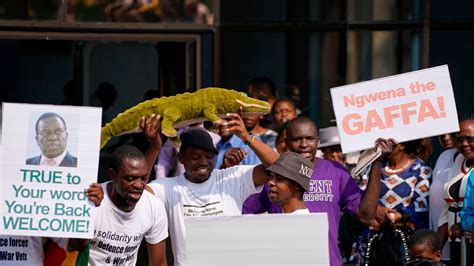 Mnangagwa arrives in Harare and heads to State House | World News | Sky News