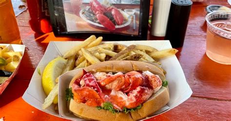 Best Maine Lobster Roll: Where To Find It (& Some Honorable Mentions)