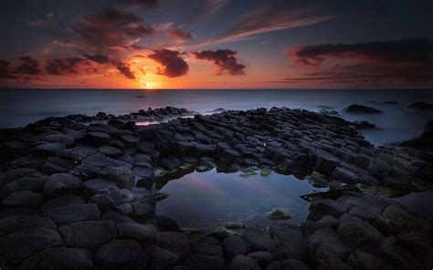 Sunset on Giants Causeway by Victor Carpentier on 500px