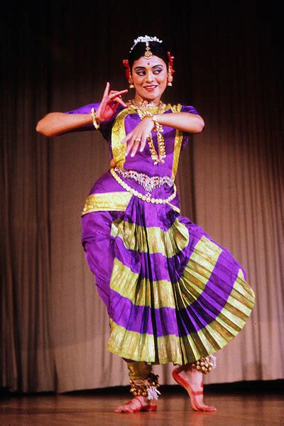 Bharatanatyam, the Solo Dance Style of Tamil Nadu | Asian Traditional Theatre & Dance