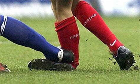 Worst Soccer Injuries (15 pics)