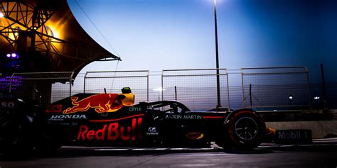 Through The Lens: Sakhir Grand Prix