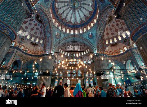 Blue mosque interior hi-res stock photography and images - Alamy