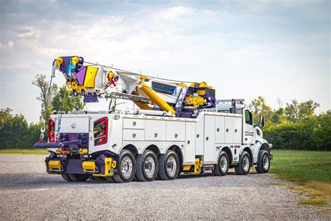 Monstrous Tri-Steer Peterbilt Truck Is a 100-Ton Wrecker for Those Big Jobs