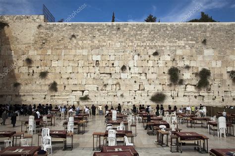 Prayers at the Wailing Wall — Stock Photo © eldadcarin #22432515