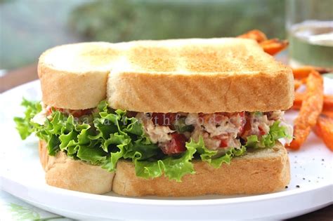 Tuna Salad Sandwiches