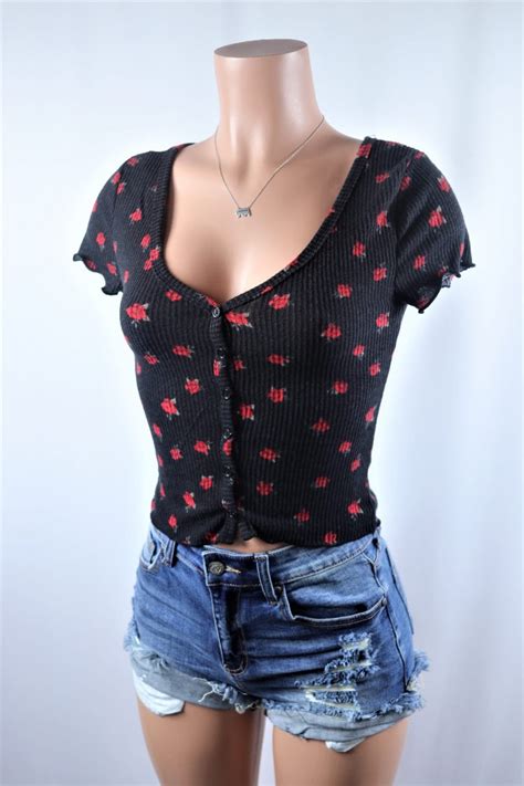 Brushed Rose Crop Top - Black and red rose print button up crop top.