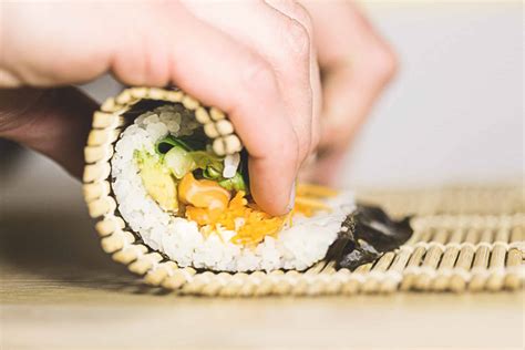 Best Sushi Making Kit | Top 6 reviewed +some sushi party tips