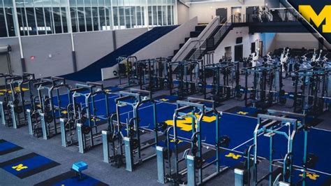 Photos: Michigan's new 32,000 square foot weight room looks incredible ...