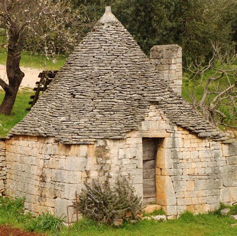 The Magic of Italian Trulli – Natural Building Blog