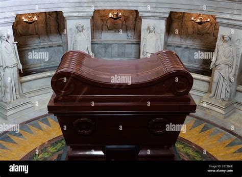 Tomb of Napoleon Stock Photo - Alamy