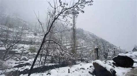 J&K: Weather improves in Kashmir after 3 days, day temperature increases while night temp ...