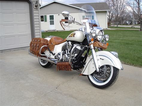 2014 Indian® Chief® Vintage (Diamond White Pearl), Waupun, Wisconsin ...