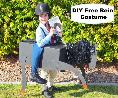 DIY Horse Costume - Paging Fun Mums