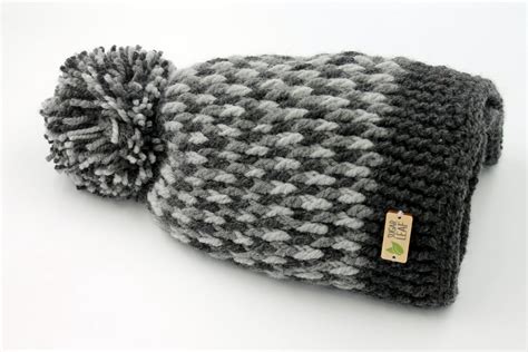 Grey beanie – Sugarleaf Beanies