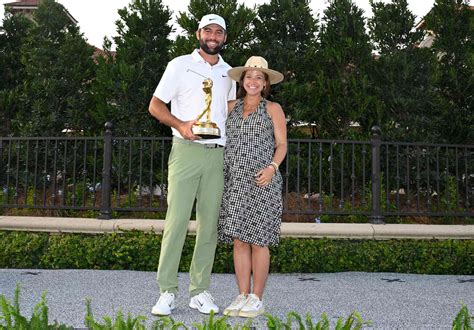 Golfer Scottie Scheffler, Wife Meredith Welcome Son