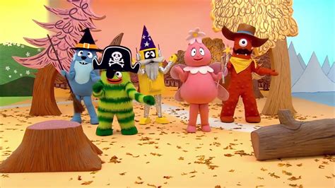 Yo Gabba Gabba - Halloween (Song) (2007) - YouTube