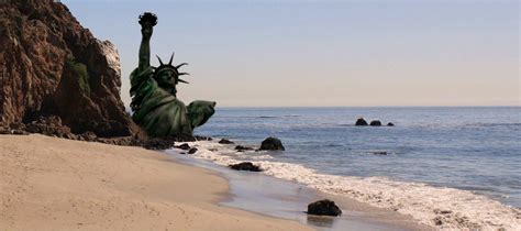 Charlton Heston Planet Of The Apes Statue Of Liberty - pic-cafe