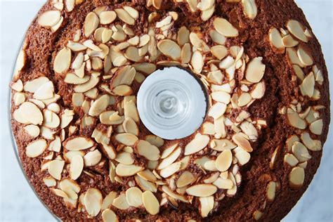 The Best Honey Cake Recipe for Rosh Hashanah | Epicurious