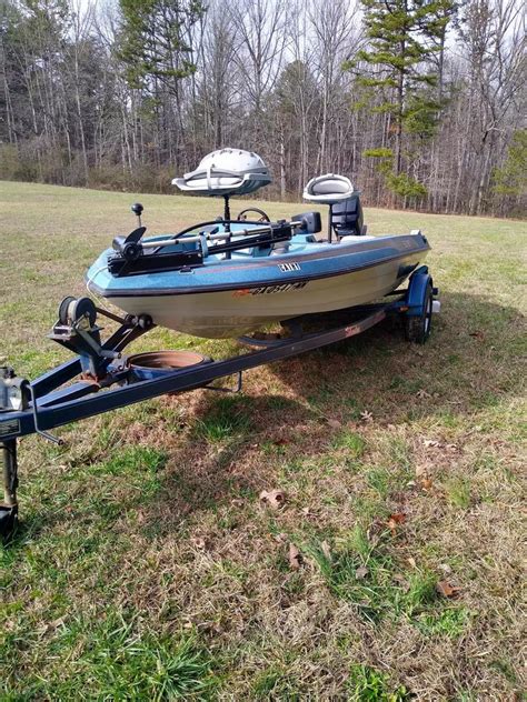 1989 Skeeter bass boat for sale in Clarkesville, GA - 5miles: Buy and Sell