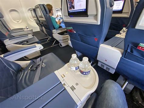 Delta A321 first class review: is it really worth the extra cost ...