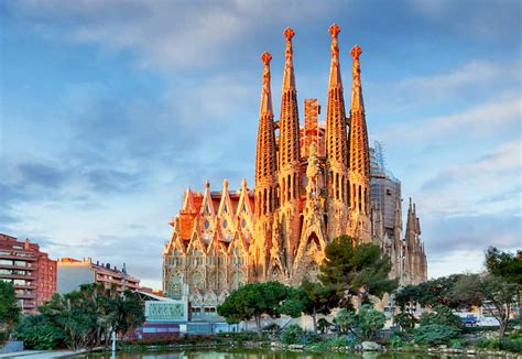 Budget Travel Guide for Barcelona