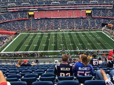 Section 332 at Gillette Stadium - New England Patriots - RateYourSeats.com