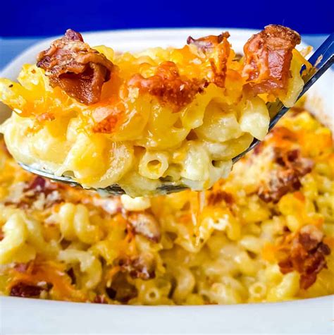 Grown-Up Baked Smoked Bacon Gouda Macaroni and Cheese